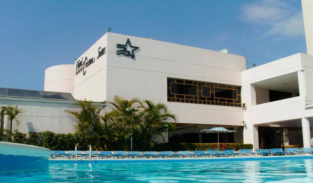 Hotel Cristina Suites Puerto La Cruz Exteriör bild